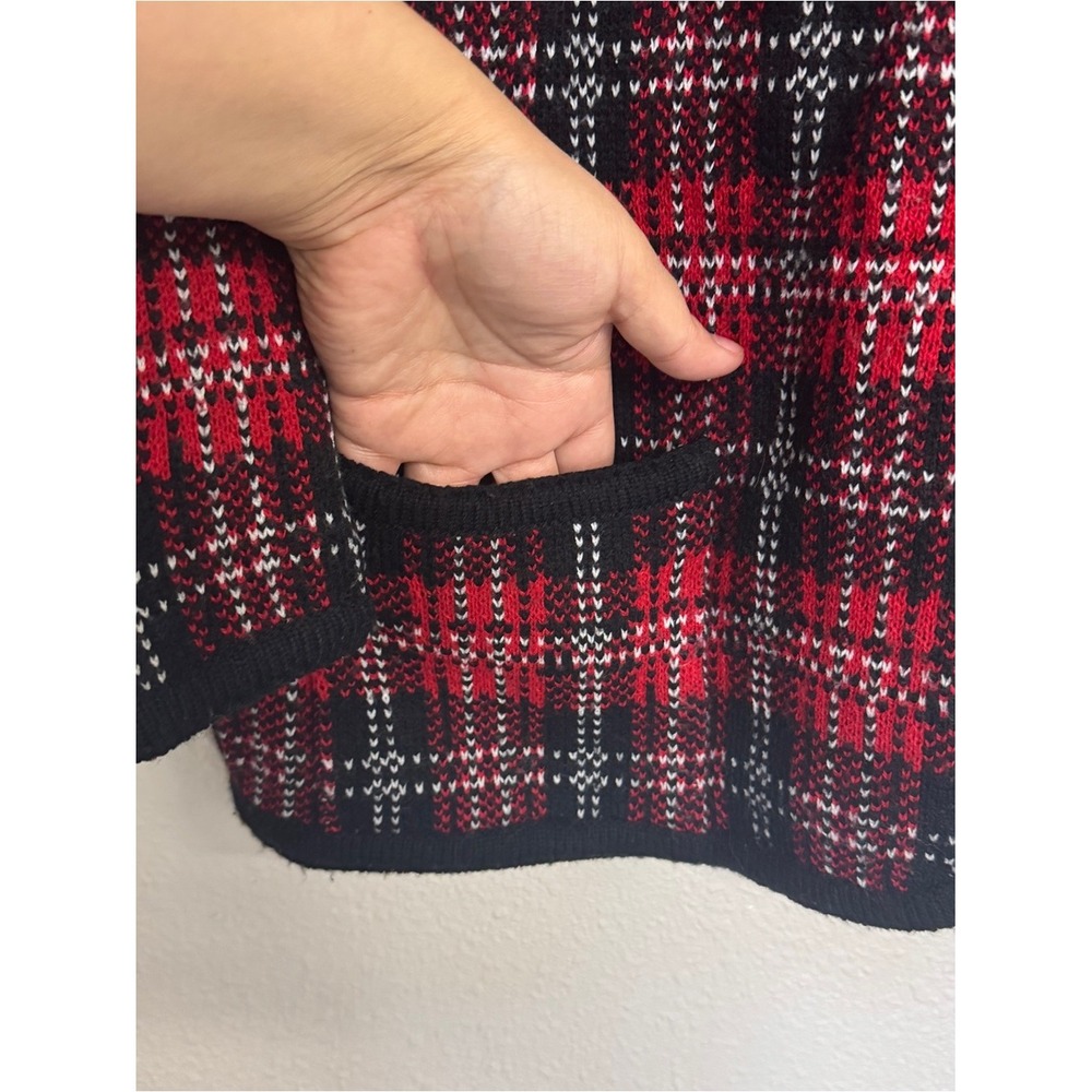 Vintage Kobe 1X Red and Black Plaid Button Front Cardigan Sweater Hong Kong Made - Picture 5 of 7